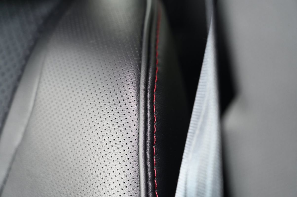 Used 2023 Acura MDX A-Spec image 17