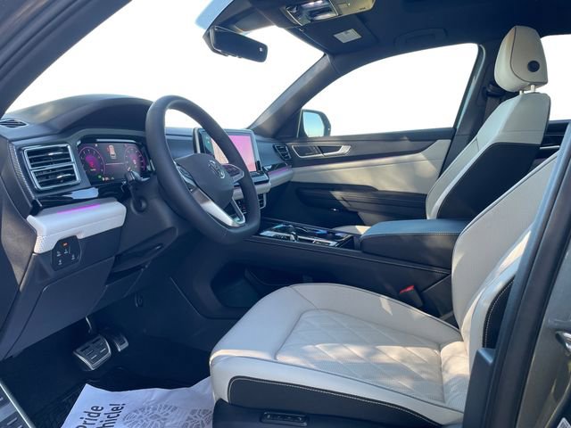 New 2025 Volkswagen Atlas Cross Sport SEL Premium R-Line image 9