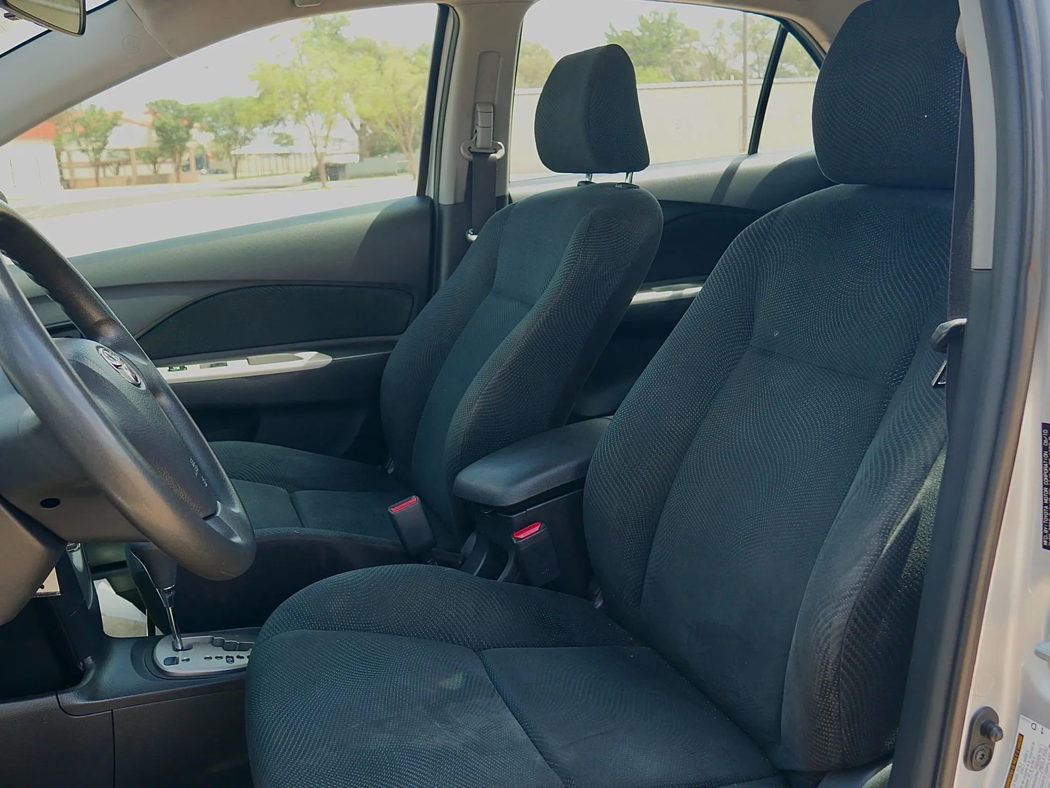 Used 2010 Toyota Yaris Sedan FWD image 12