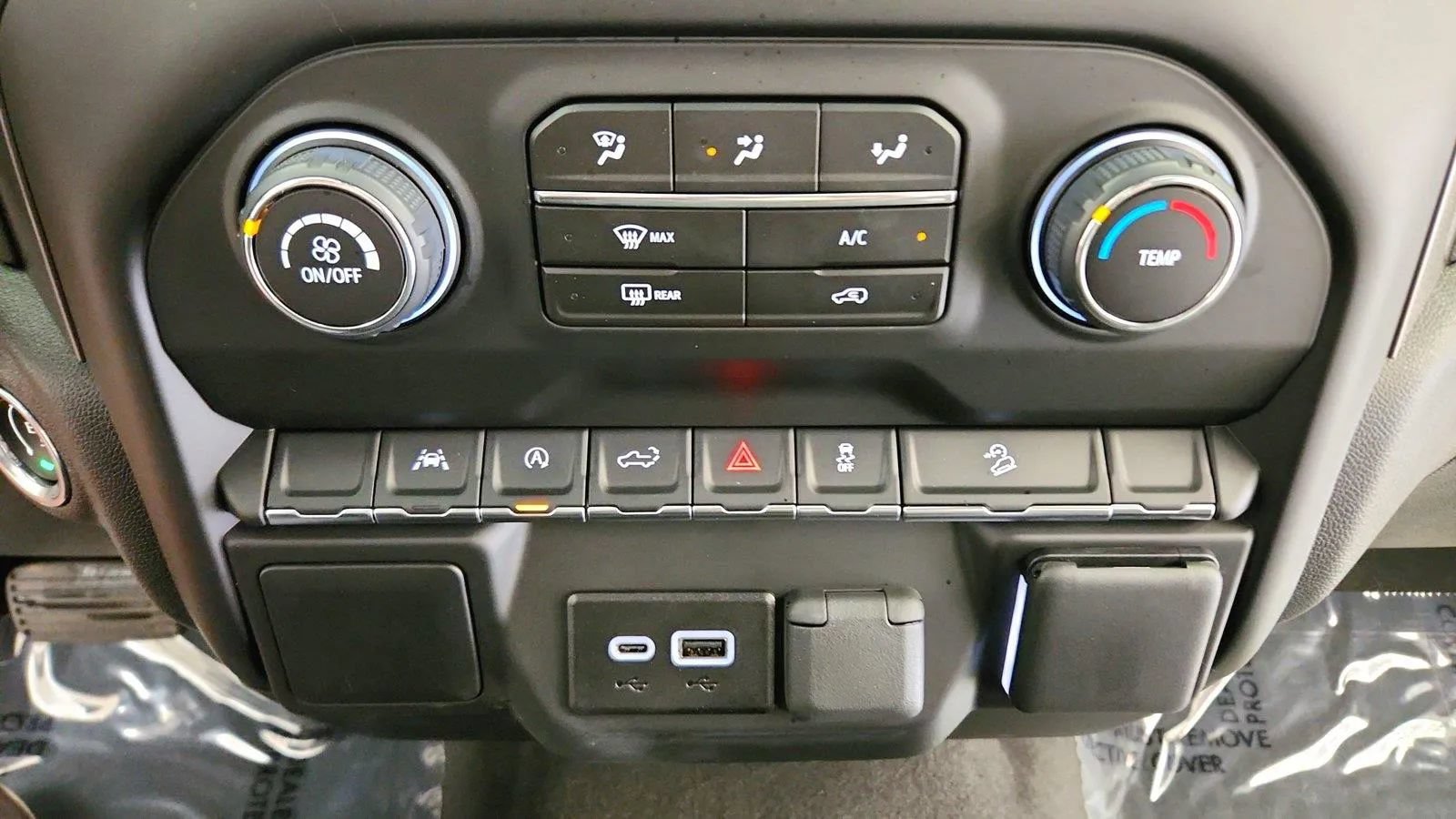 Used 2026 Chevrolet Silverado 1500 Custom Trail Boss AWD/4WD image 30
