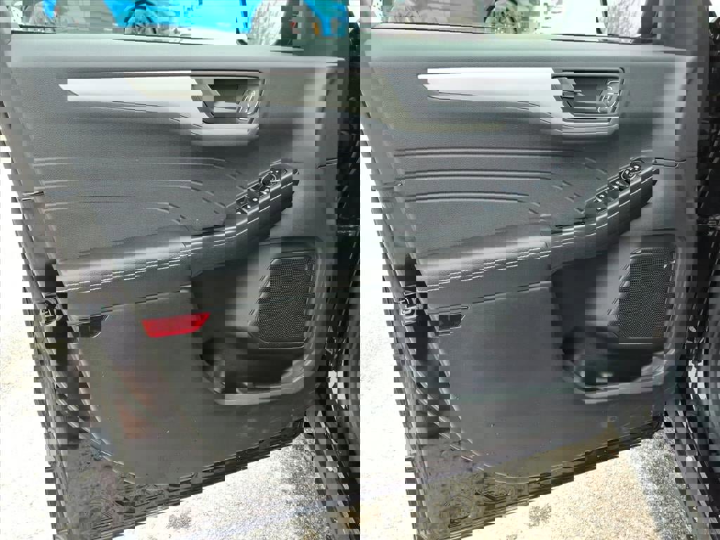 Used 2022 Ford Escape SE w/ Convenience Package image 14