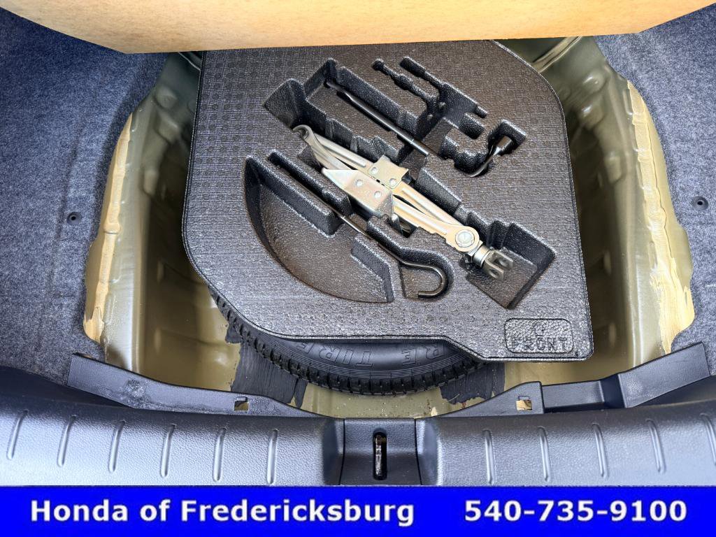 Used 2015 Honda Accord Sport image 18