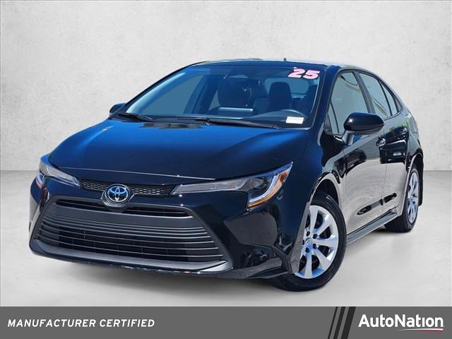 Used 2025 Toyota Corolla LE image 1