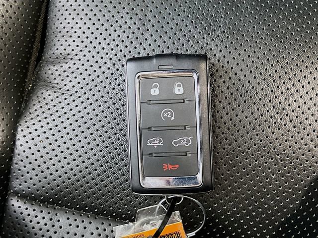 Used 2024 Jeep Grand Wagoneer Series II w/ Quick Order Packagew 28T image 32