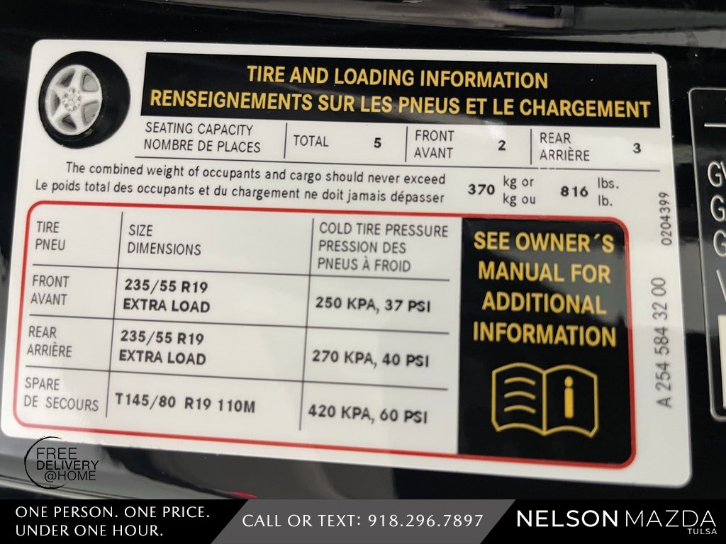 Used 2024 Mercedes-Benz GLC 300 4MATIC image 56