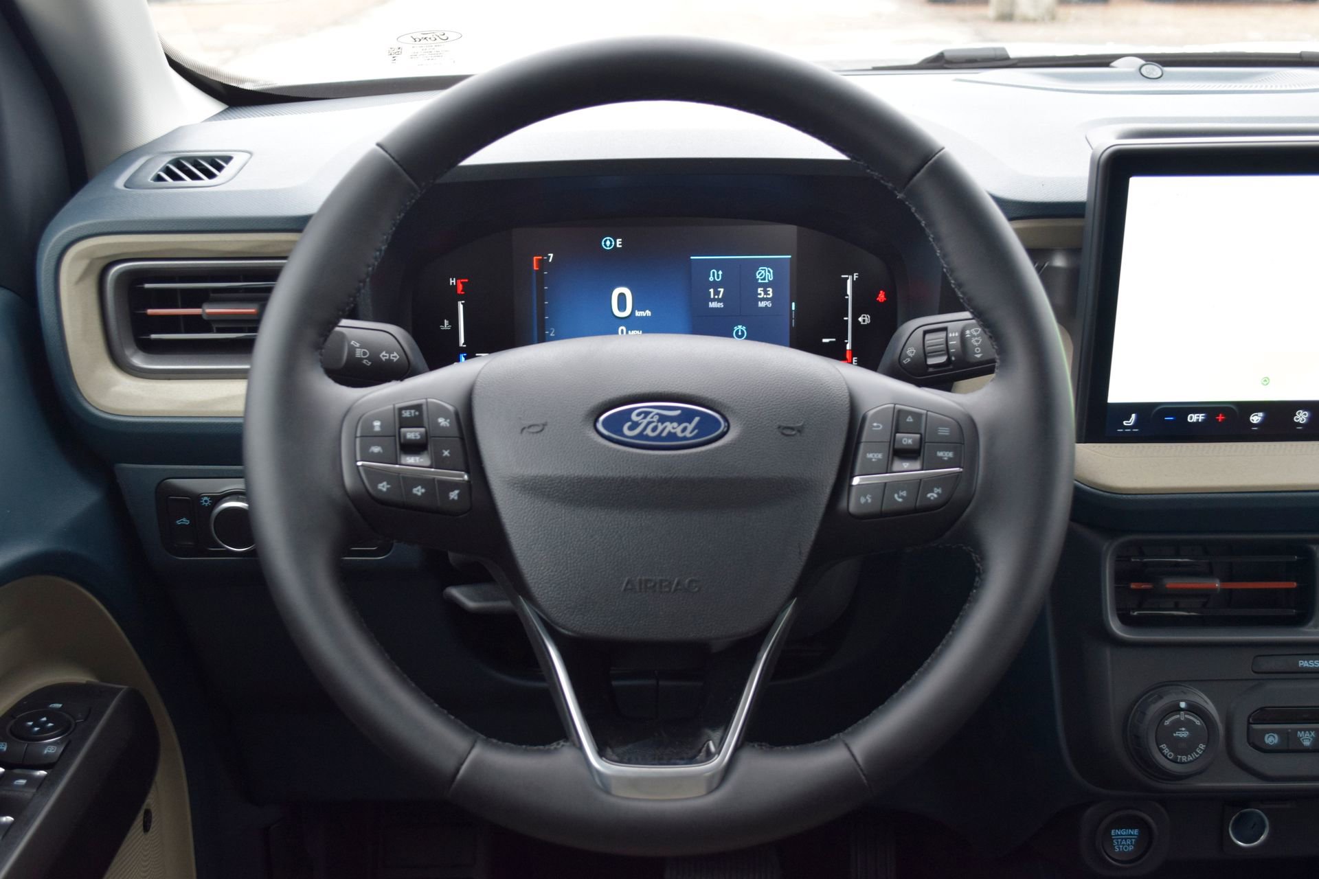 New 2026 Ford Maverick Lariat image 8