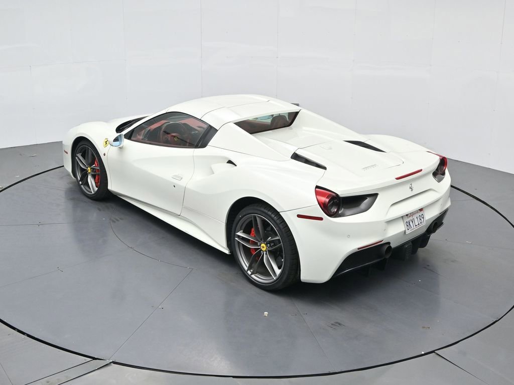 Used 2019 Ferrari 488 Spider image 30