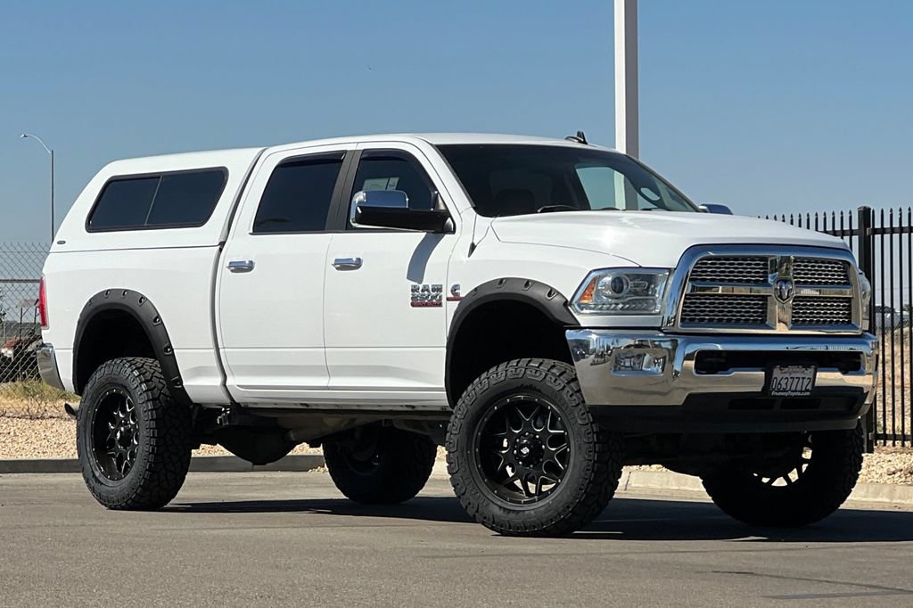 Used 2014 RAM 2500 Laramie AWD/4WD image 2