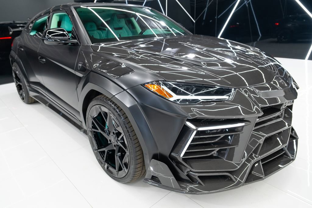 Used 2024 Lamborghini Urus S AWD/4WD image 13