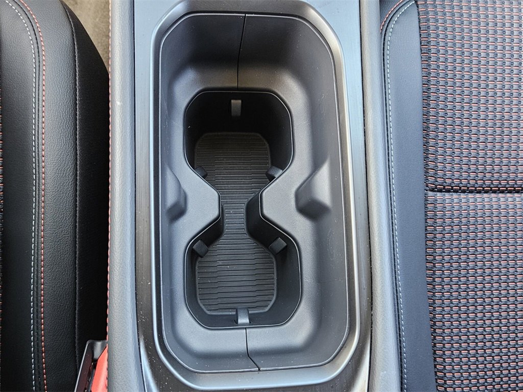 New 2026 Nissan Kicks SR image 20