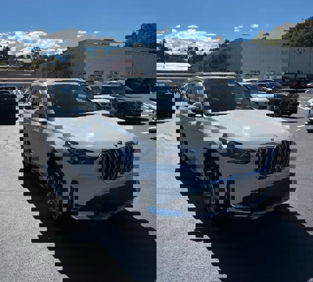 New 2026 BMW X1 xDrive28i w/ Technology Package image 1