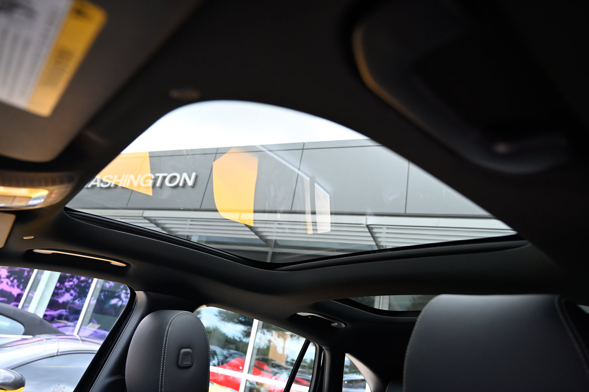 Used 2023 Mercedes-Benz GLA 35 AMG 4MATIC image 35