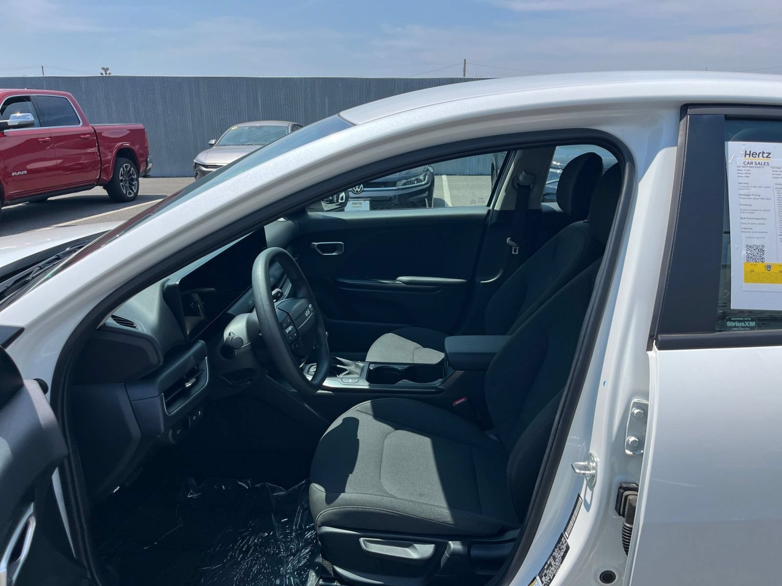 Used 2026 Kia K4 FWD image 27