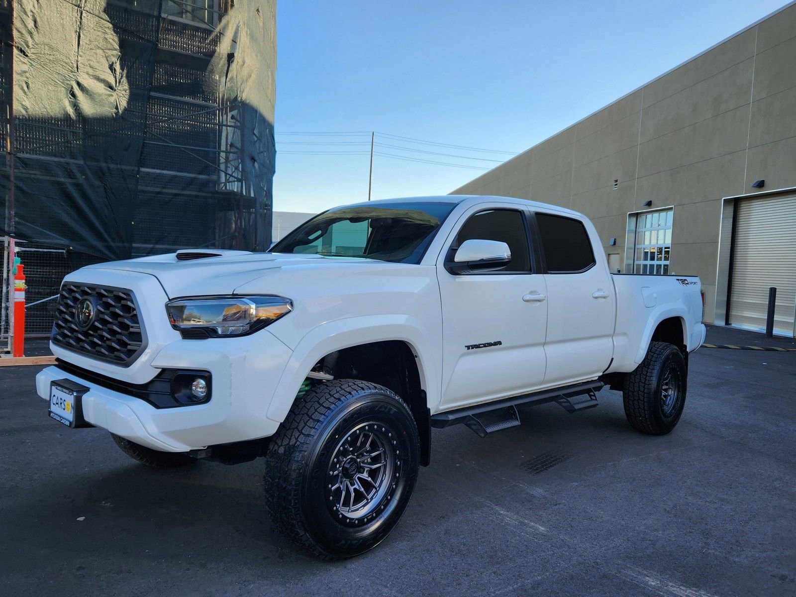 Used 2023 Toyota Tacoma TRD Sport w/ Black Out Package (TMS) image 28