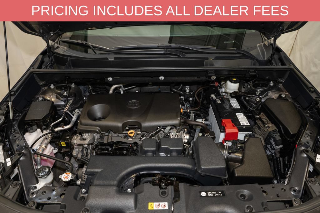 Used 2024 Toyota RAV4 XLE w/ Weather Package AWD/4WD image 19