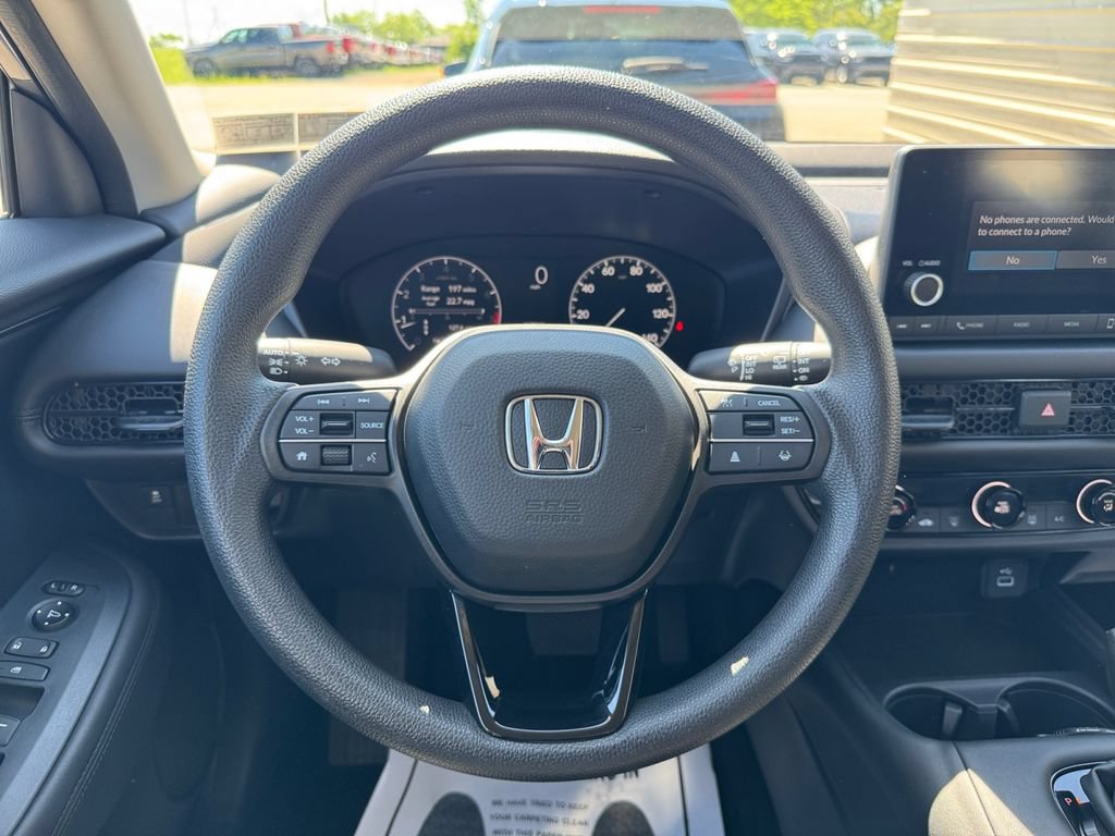 Used 2023 Honda HR-V LX image 15
