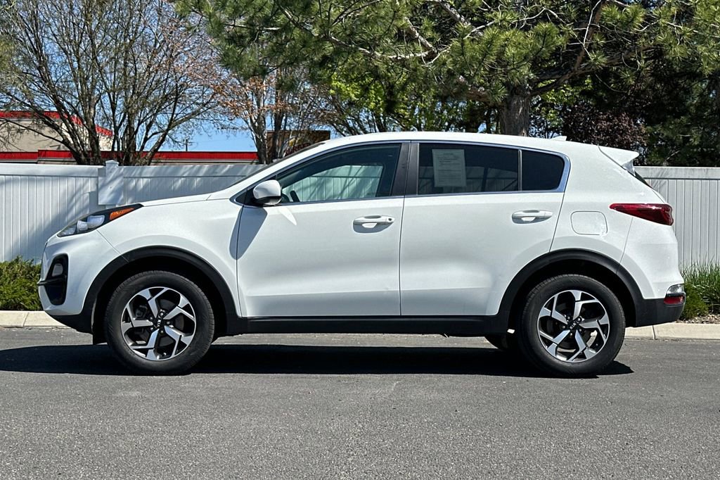Used 2020 Kia Sportage LX AWD/4WD image 7