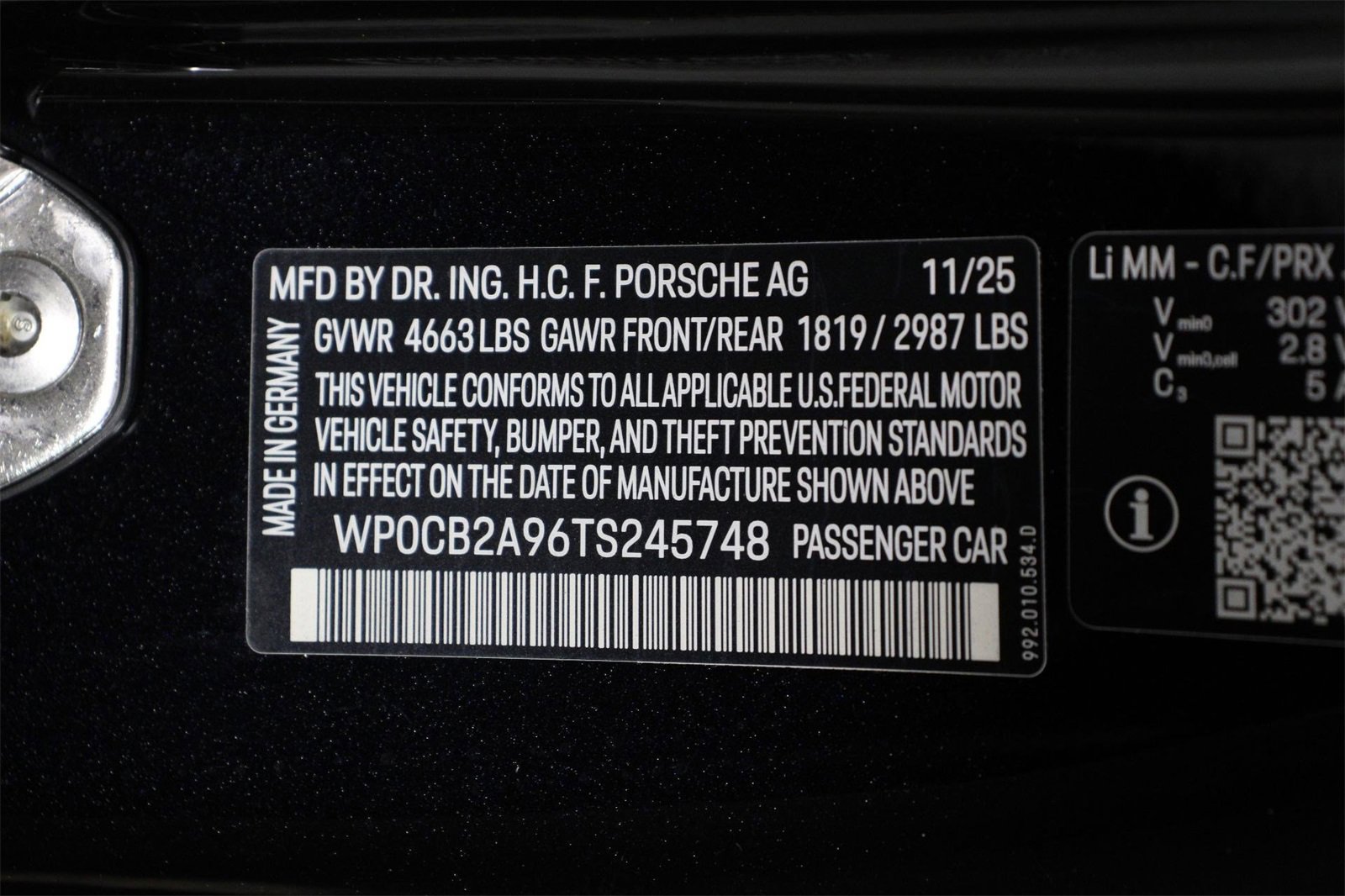 New 2026 Porsche 911 Carrera 4 GTS image 24