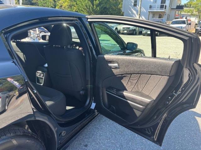 Used 2023 Dodge Charger SXT image 43