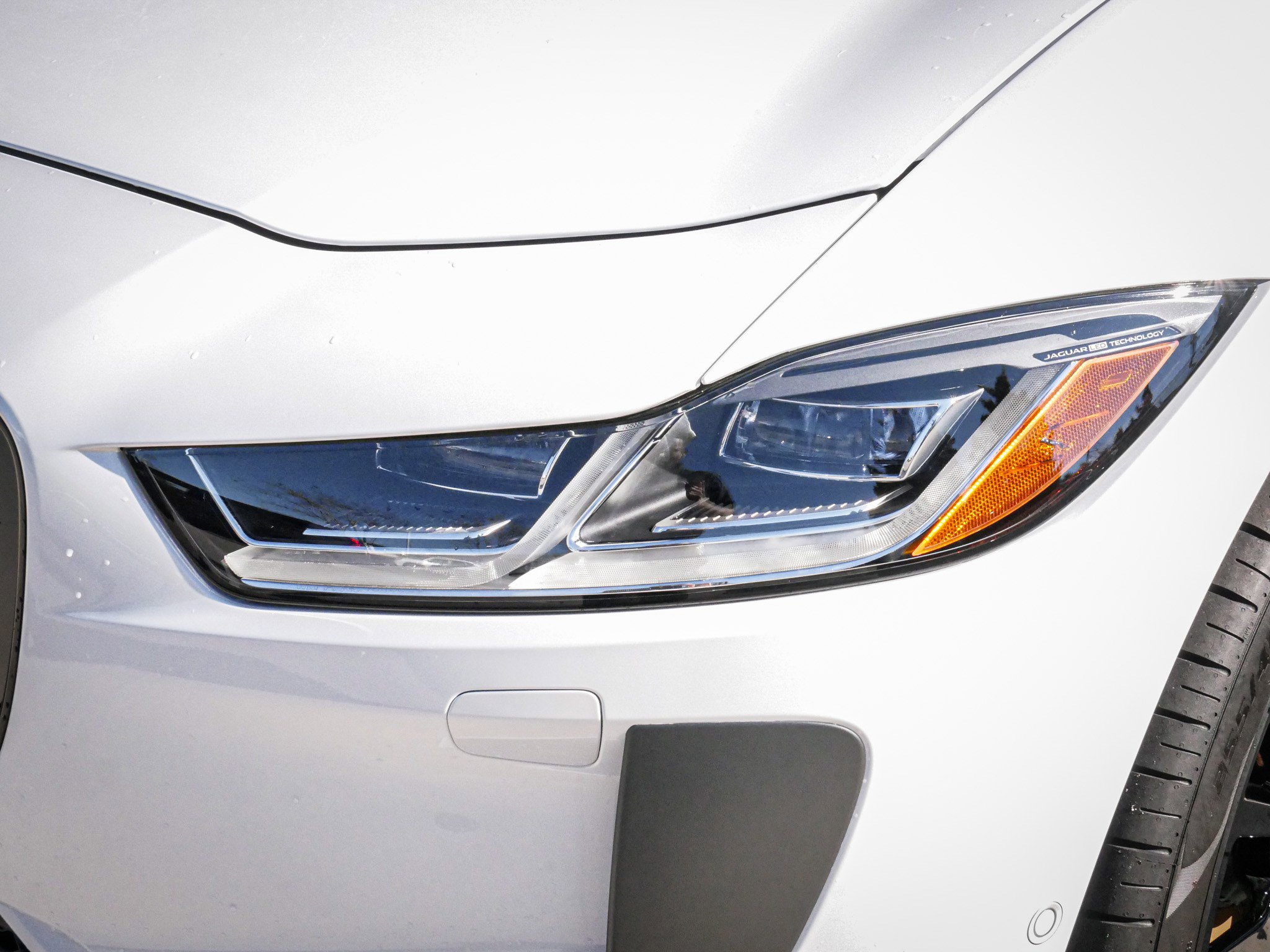 Used 2024 Jaguar I-PACE R-Dynamic HSE AWD/4WD image 6