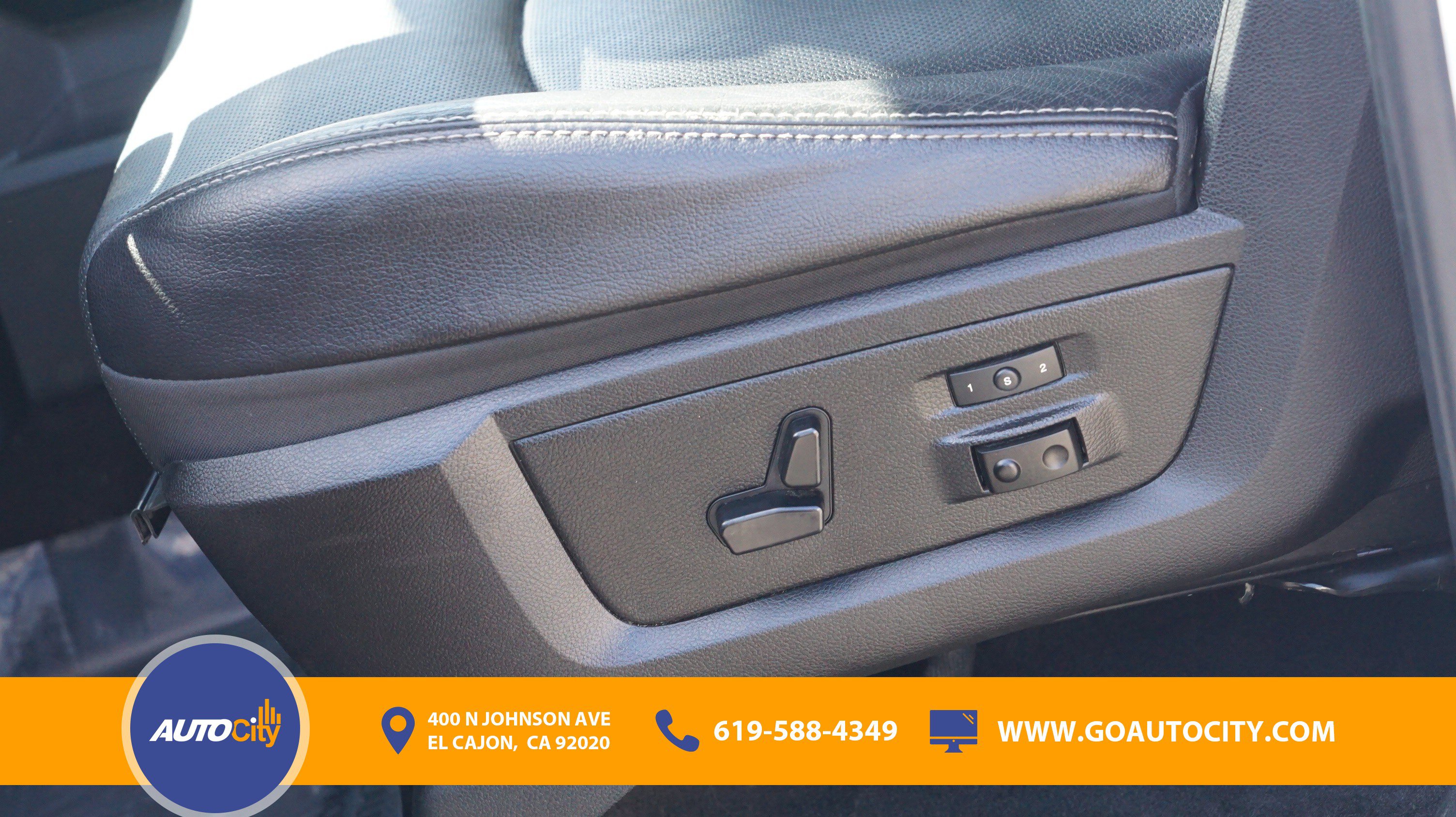 Used 2015 RAM 1500 Laramie w/ Convenience Group RWD image 16