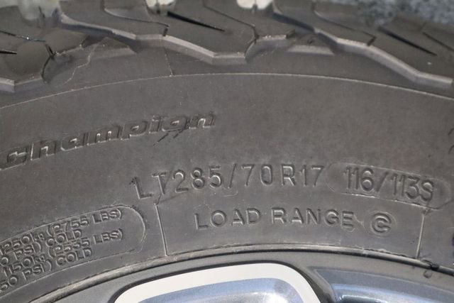 Used 2023 Ford Bronco Badlands image 37