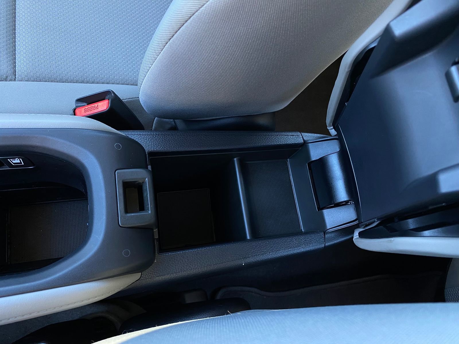 Certified 2021 Honda HR-V LX image 20