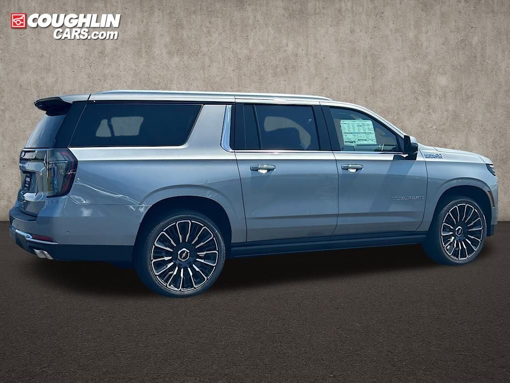 New 2025 Chevrolet Suburban High Country image 5