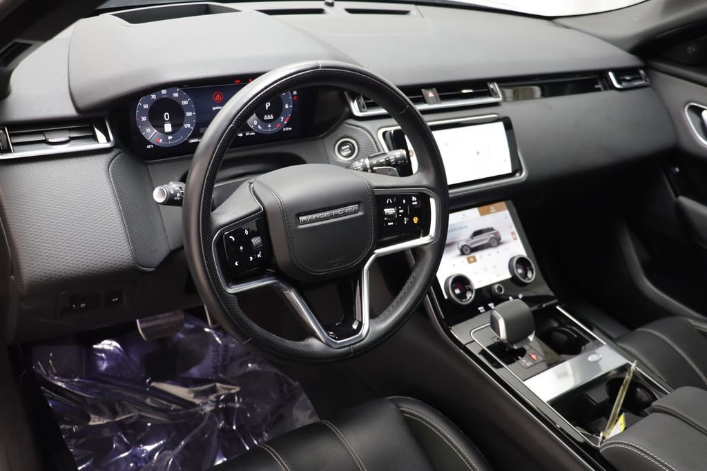 Used 2023 Land Rover Range Rover Velar R-Dynamic S image 6
