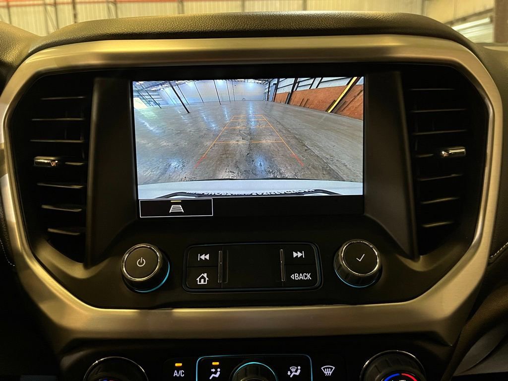 Used 2023 GMC Acadia SLT image 26