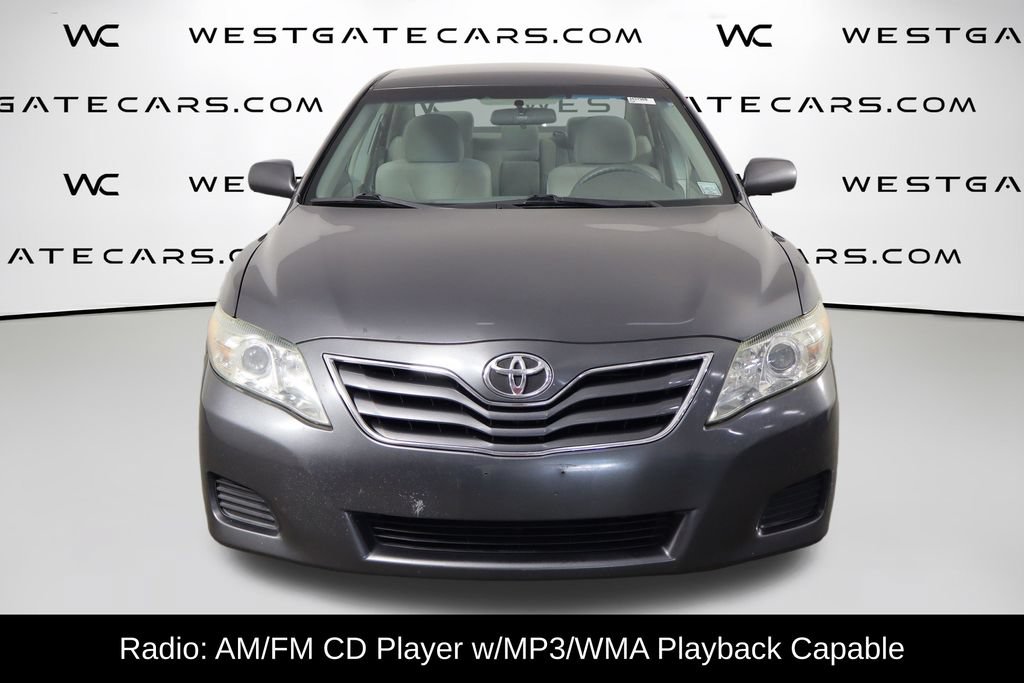 Used 2011 Toyota Camry LE FWD image 2
