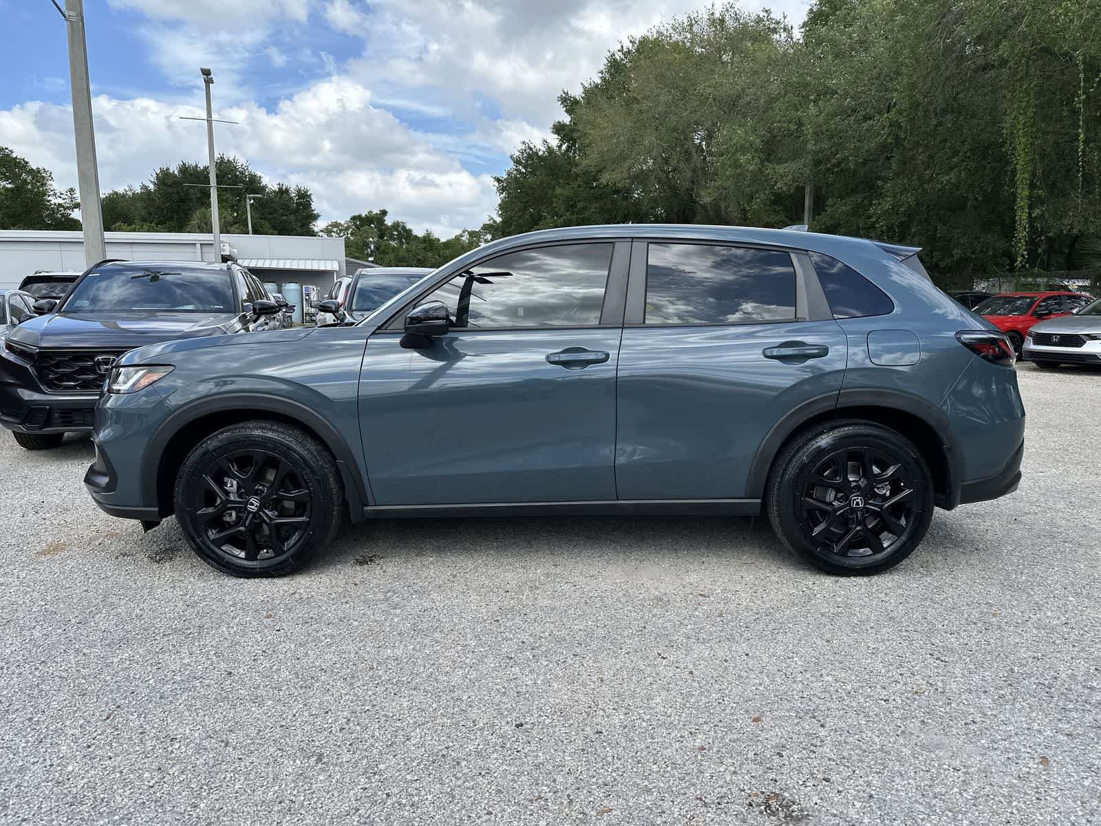 Used 2024 Honda HR-V Sport image 4