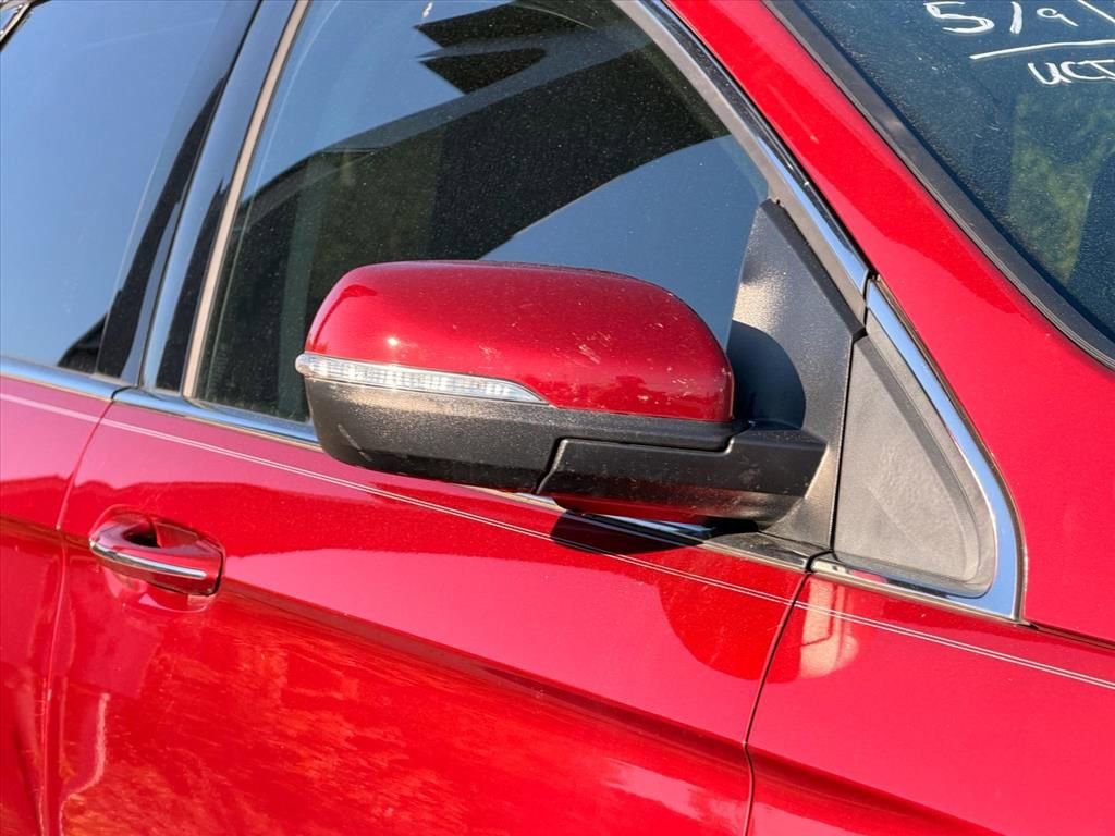 Used 2017 Ford Edge Titanium w/ Technology Package FWD image 22