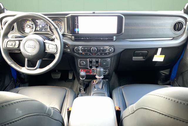New 2025 Jeep Wrangler Unlimited Rubicon 392 image 23