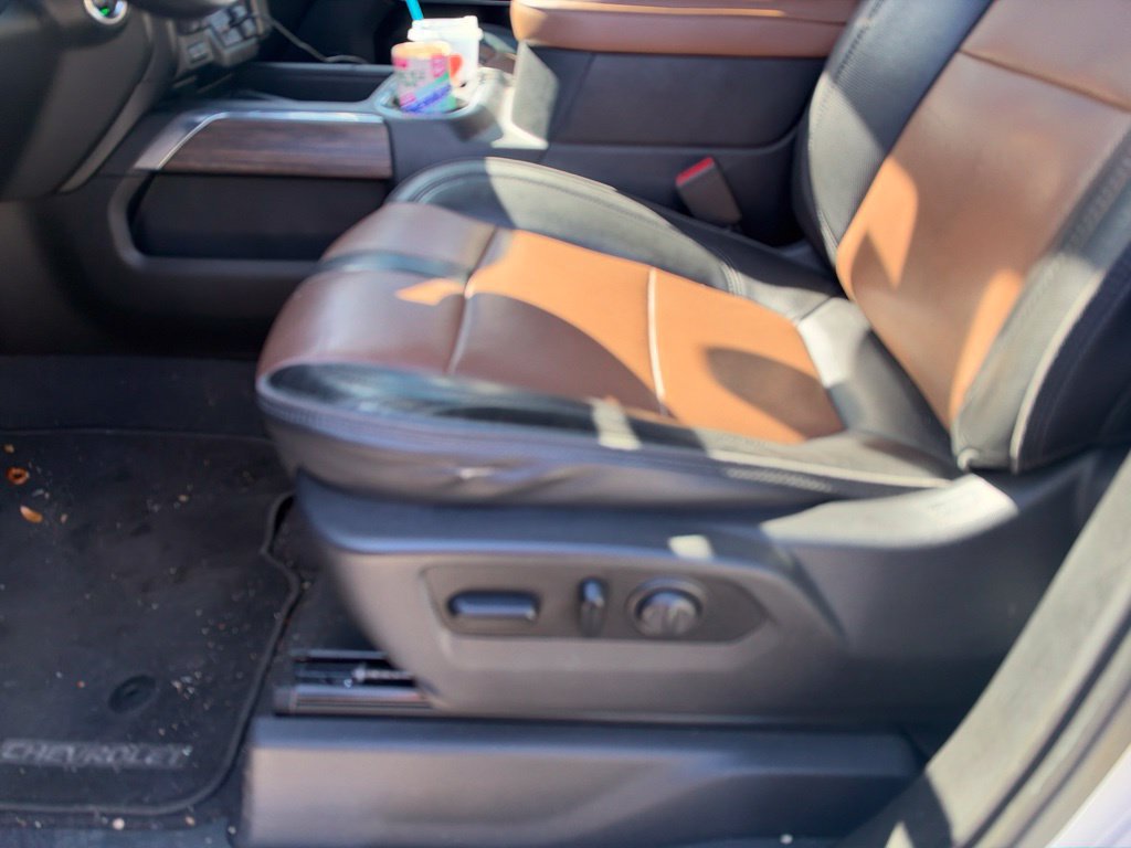 Used 2020 Chevrolet Silverado 2500 High Country w/ Safety Package II AWD/4WD image 13
