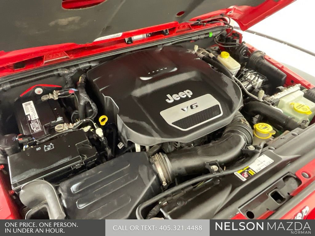 Used 2016 Jeep Wrangler Unlimited Rubicon image 50