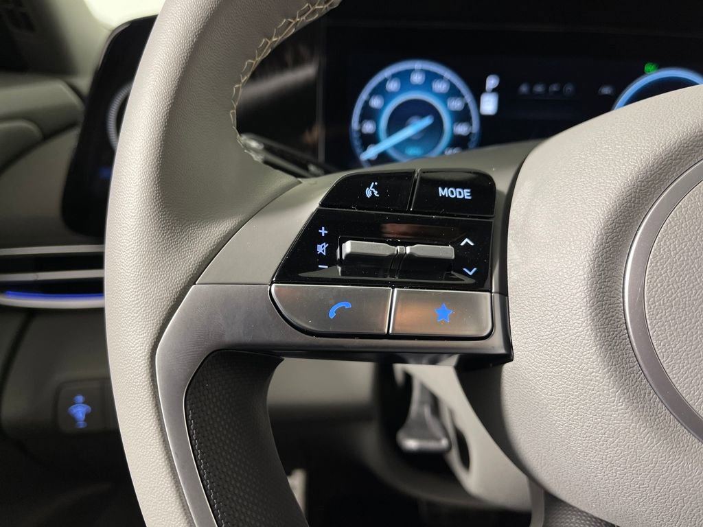New 2026 Hyundai Elantra Sport image 28