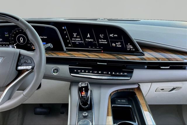 Used 2023 Cadillac Escalade Sport Platinum image 9