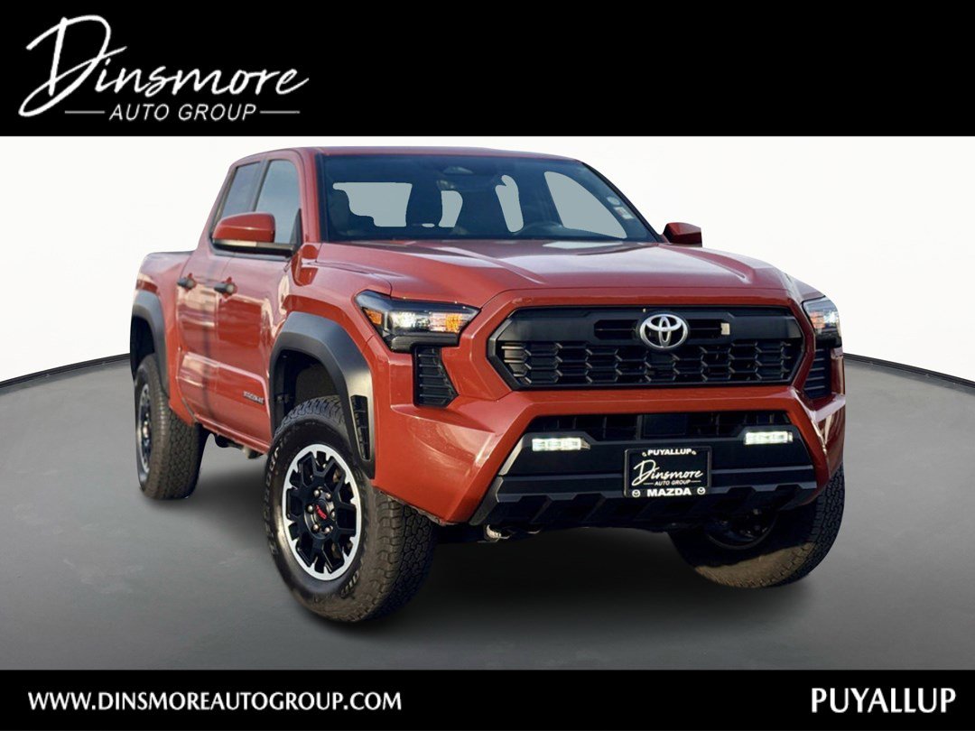 Used 2025 Toyota Tacoma TRD Off-Road AWD/4WD image 1