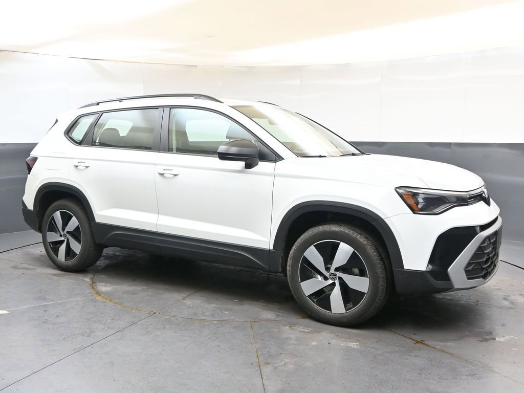 Used 2025 Volkswagen Taos S image 7
