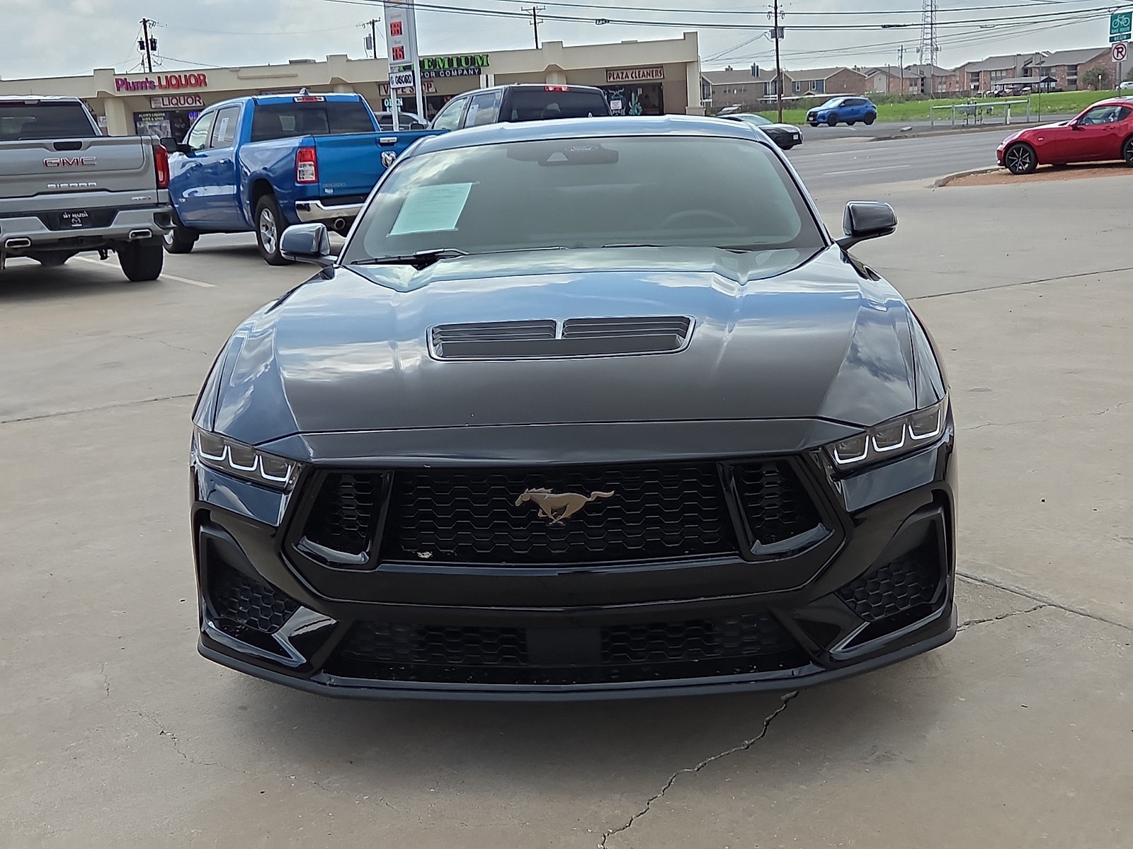 Used 2025 Ford Mustang GT Premium RWD image 2