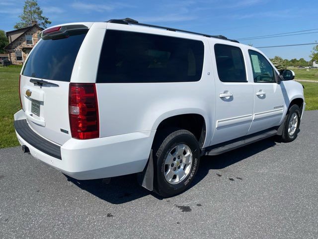 Used 2012 Chevrolet Suburban LT w/ Luxury Package AWD/4WD image 6