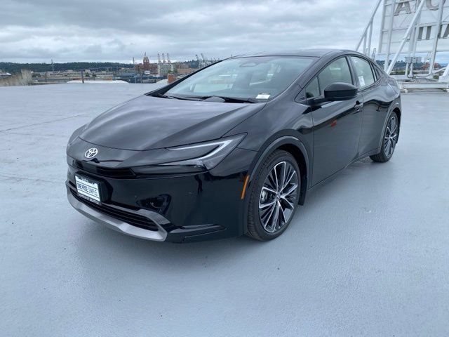 New 2026 Toyota Prius XLE FWD image 5