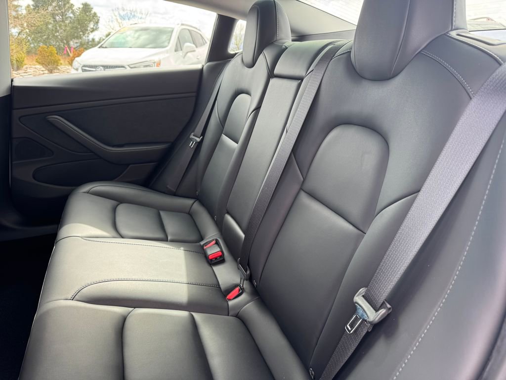 Used 2020 Tesla Model 3 Long Range image 8