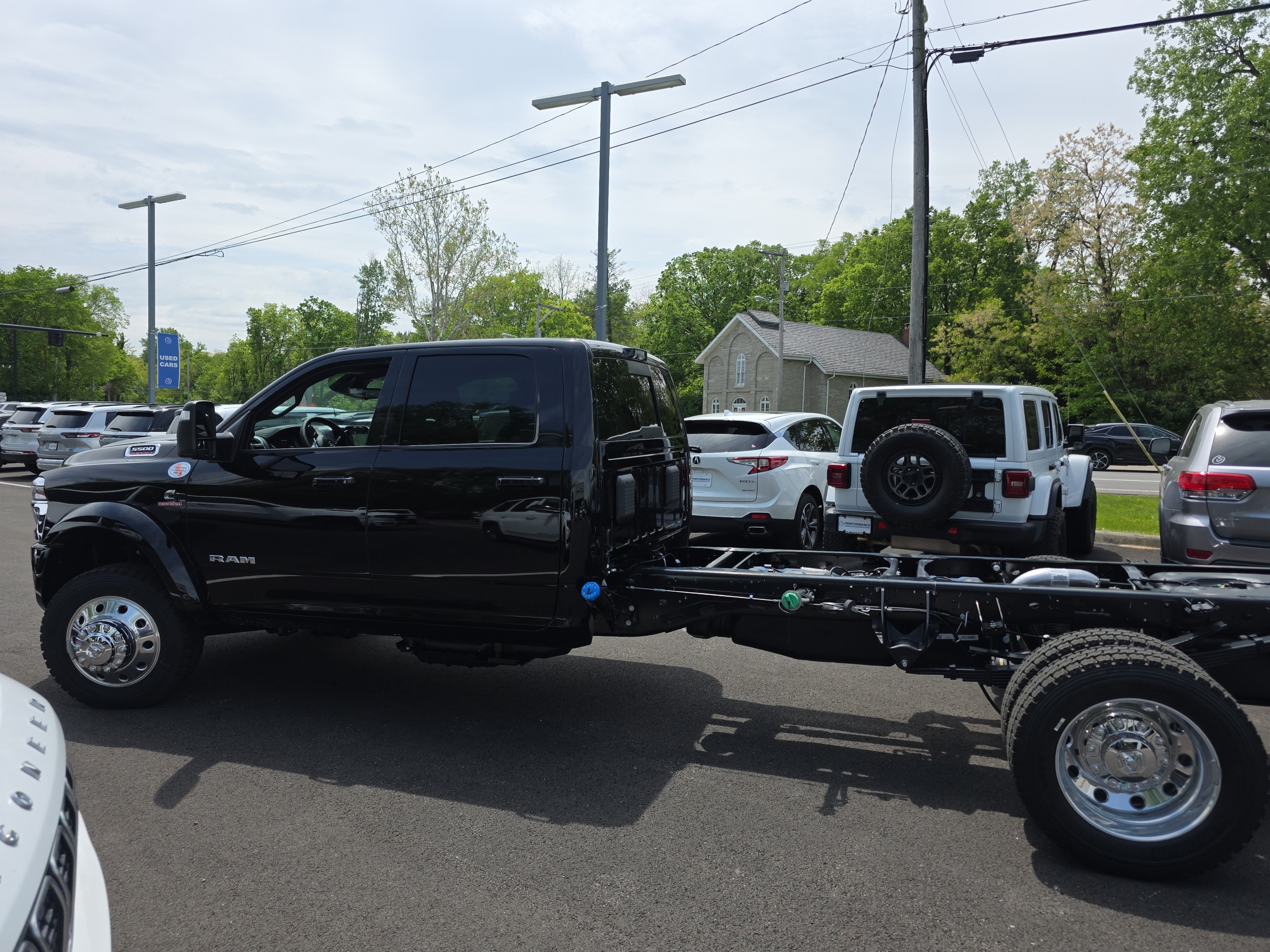 New 2026 RAM 5500 4x4 Crew Cab w/ Laramie Trim Package image 20