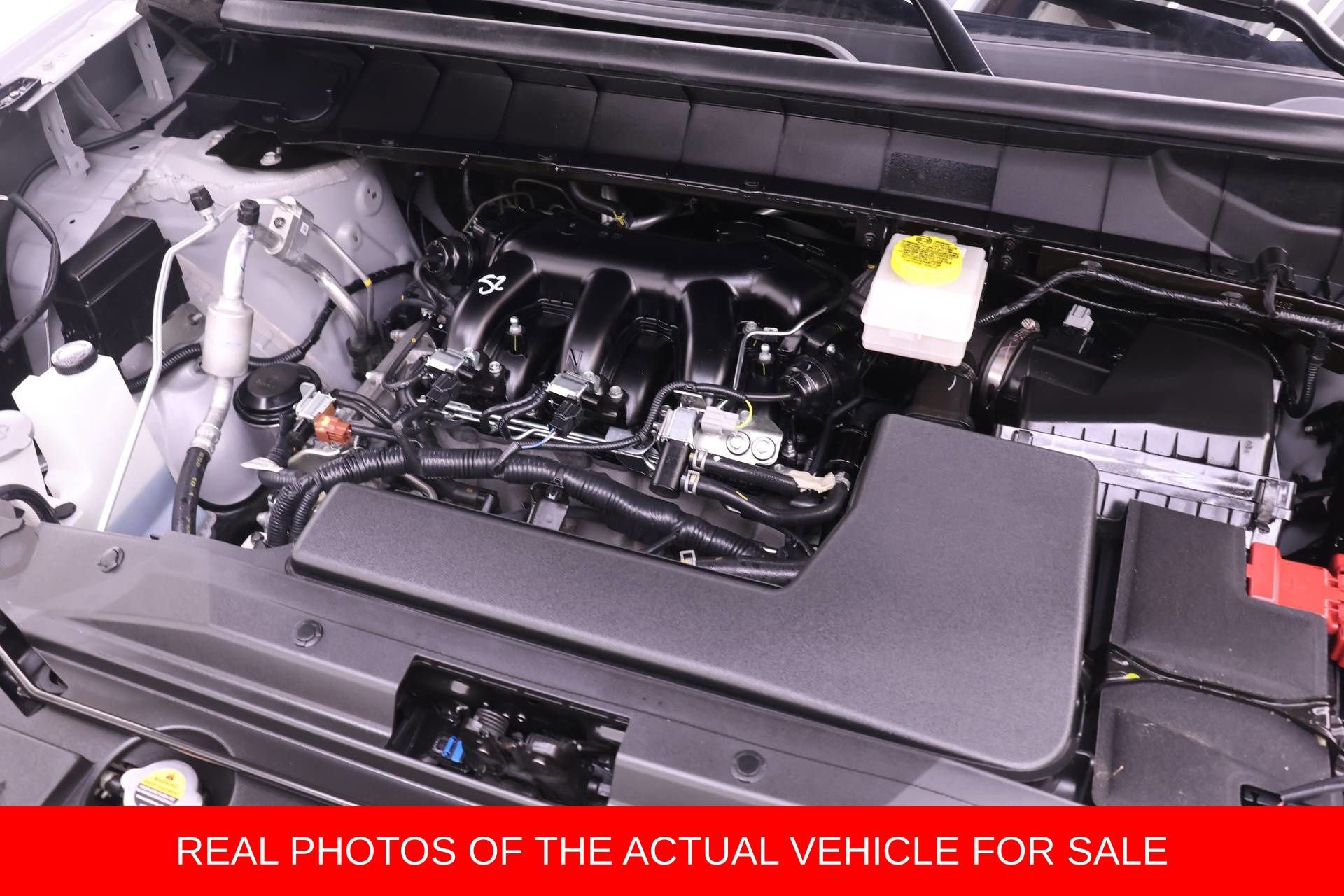 Used 2025 Nissan Pathfinder SV FWD image 17