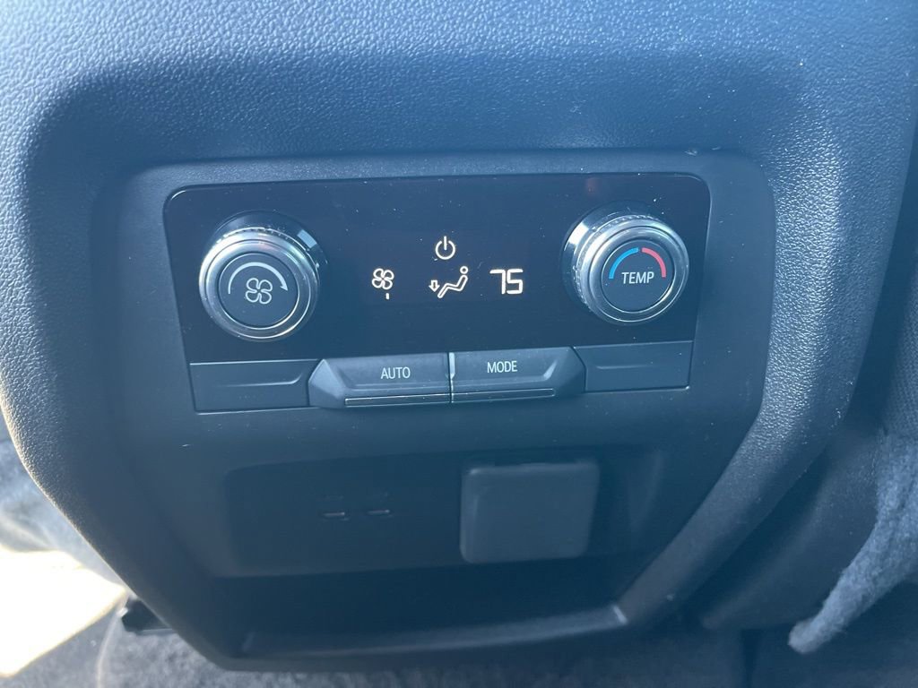 Used 2025 GMC Acadia Elevation FWD image 12