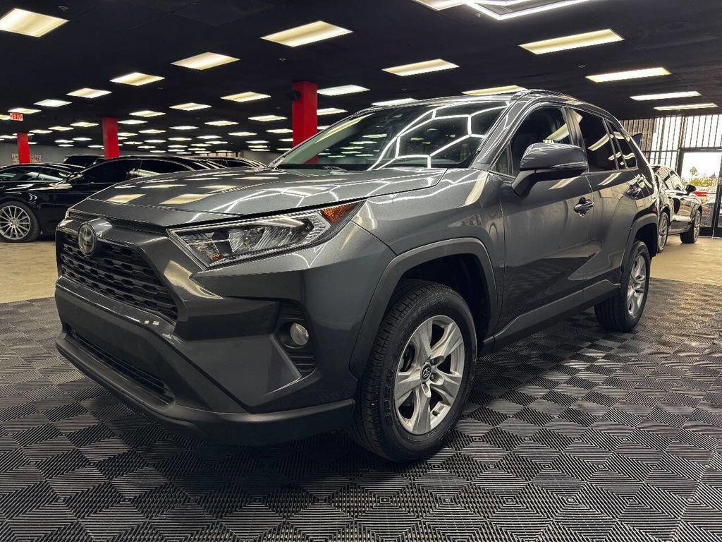 Used 2019 Toyota RAV4 XLE image 7