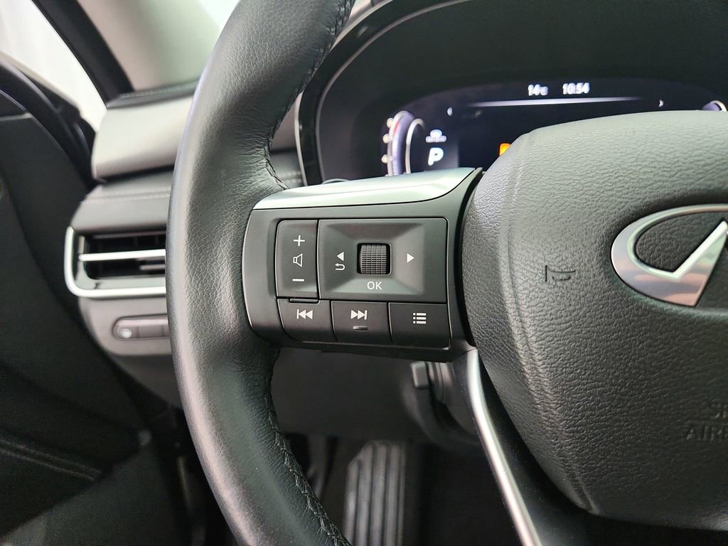 Used 2023 INFINITI QX60 Luxe AWD/4WD image 21
