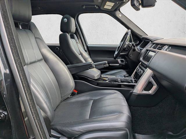 Used 2016 Land Rover Range Rover HSE image 23